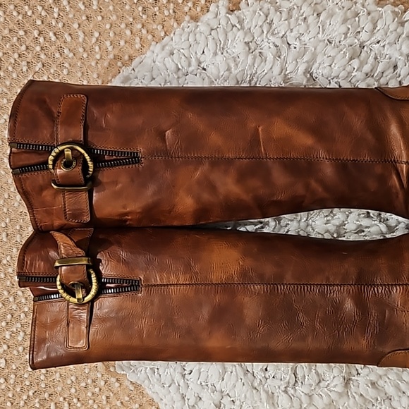 Stuart Weitzman Boots - Picture 10 of 16